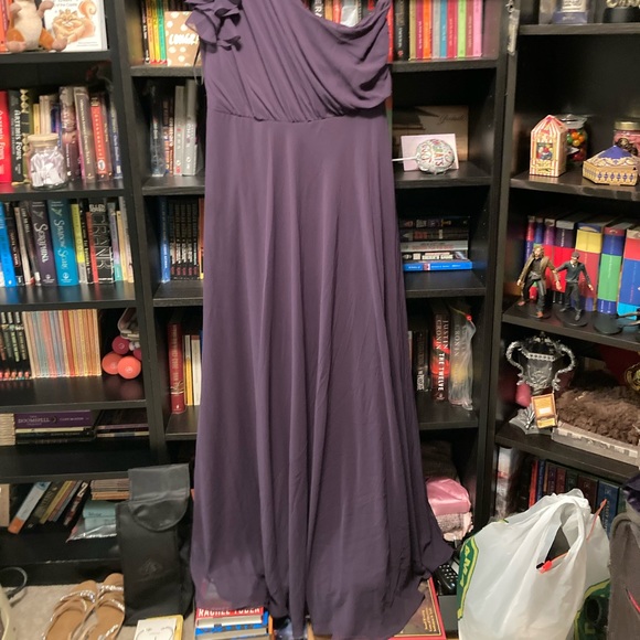 Dessy Collection Plus-size Bridesmaid Dress in Concord - Picture 2 of 4